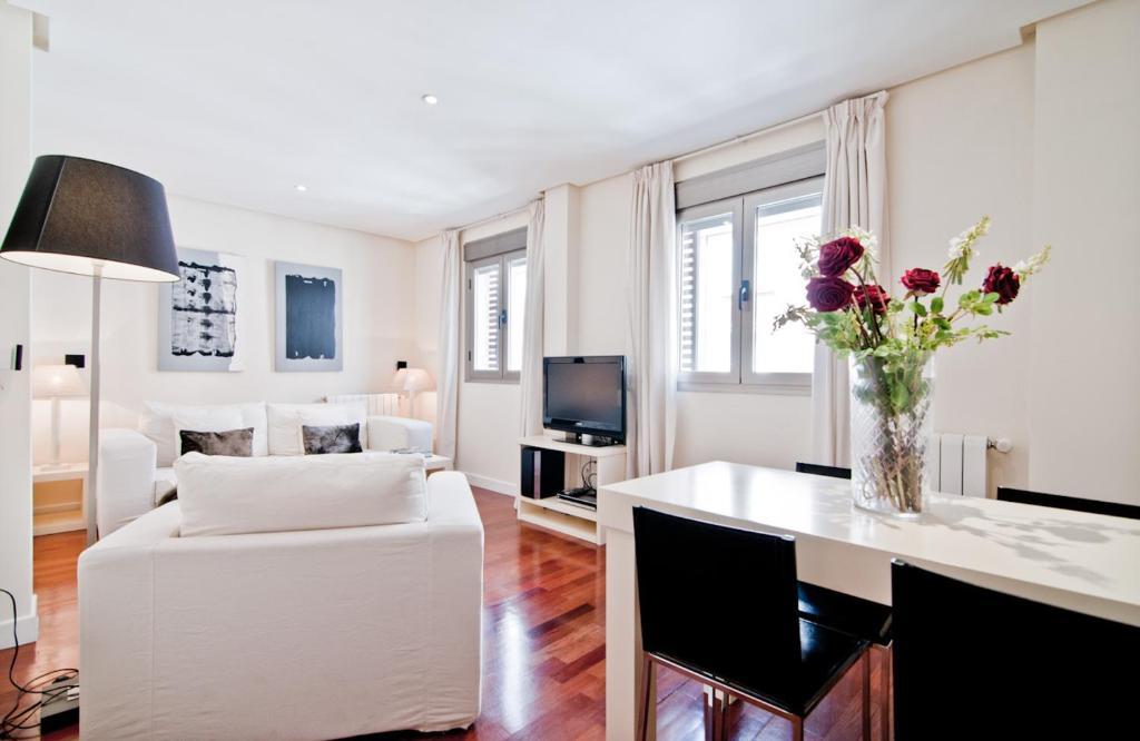 Hostal Retiro Madrid Habitación foto