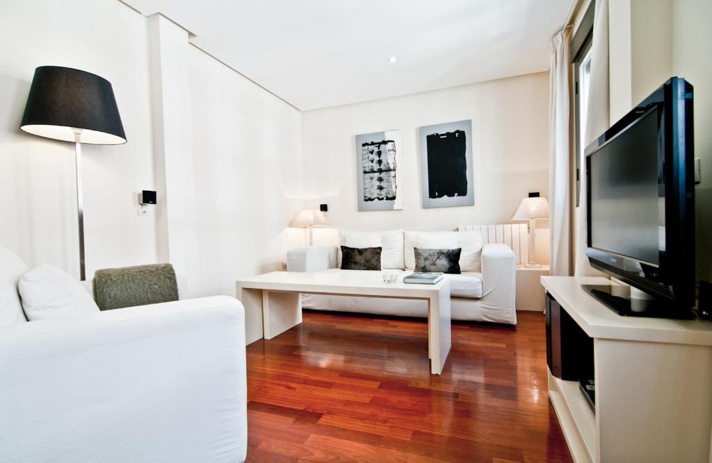 Hostal Retiro Madrid Habitación foto