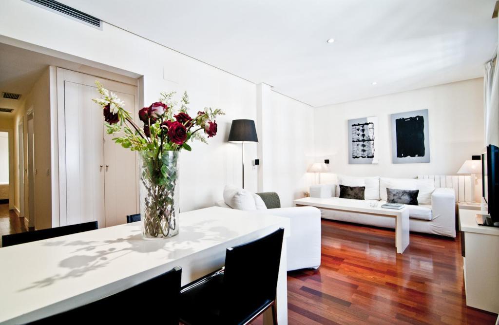 Hostal Retiro Madrid Habitación foto